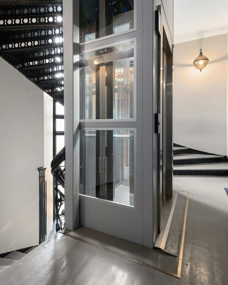 Engelli asansörü ve platformu